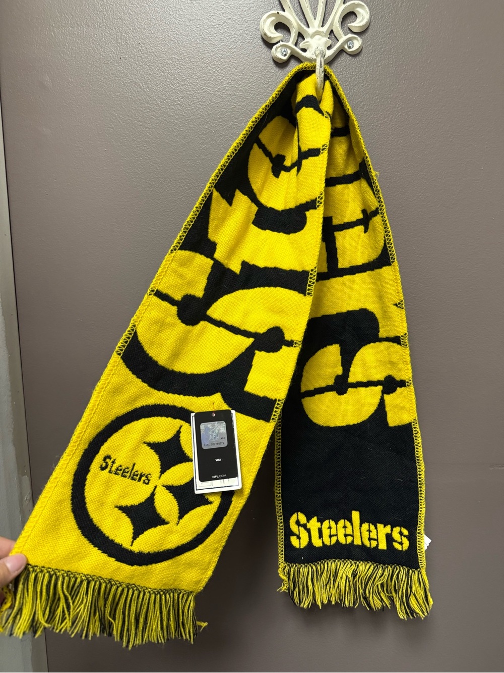 NFL Steelers Black and Gold Knit Scarf